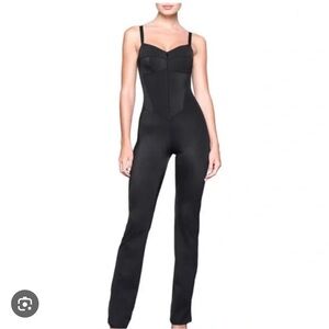 SKIMS GLISSENETTE CATSUIT BOOTCUT NWT